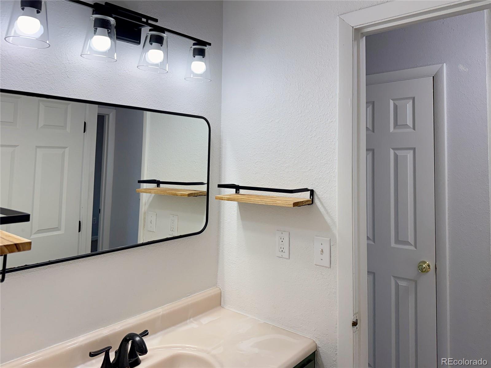 MLS Image #16 for 19292 e nassau drive,aurora, Colorado