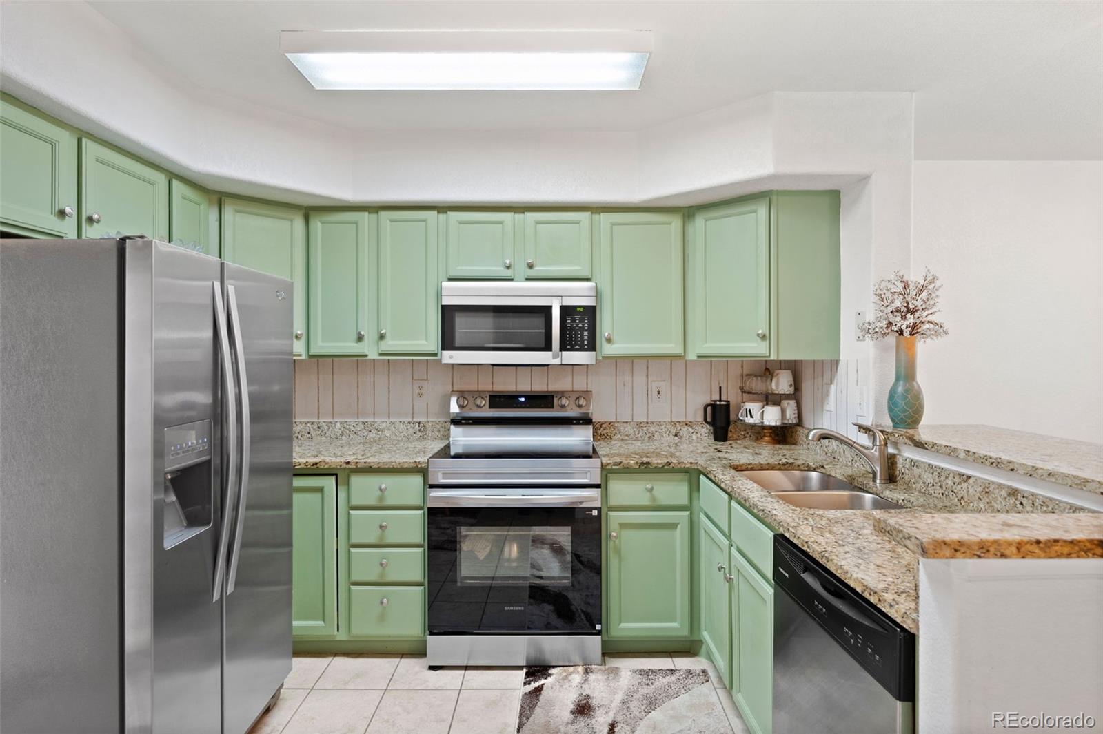 MLS Image #14 for 3300 w florida avenue 85,denver, Colorado