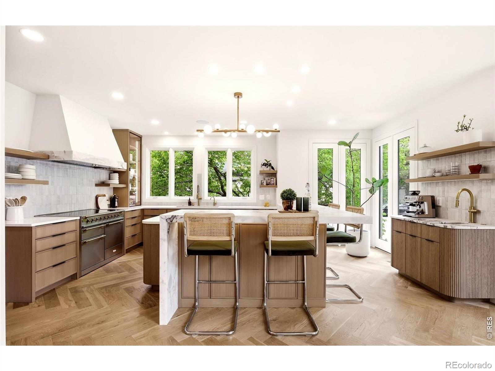 MLS Image #13 for 274  vine street,denver, Colorado