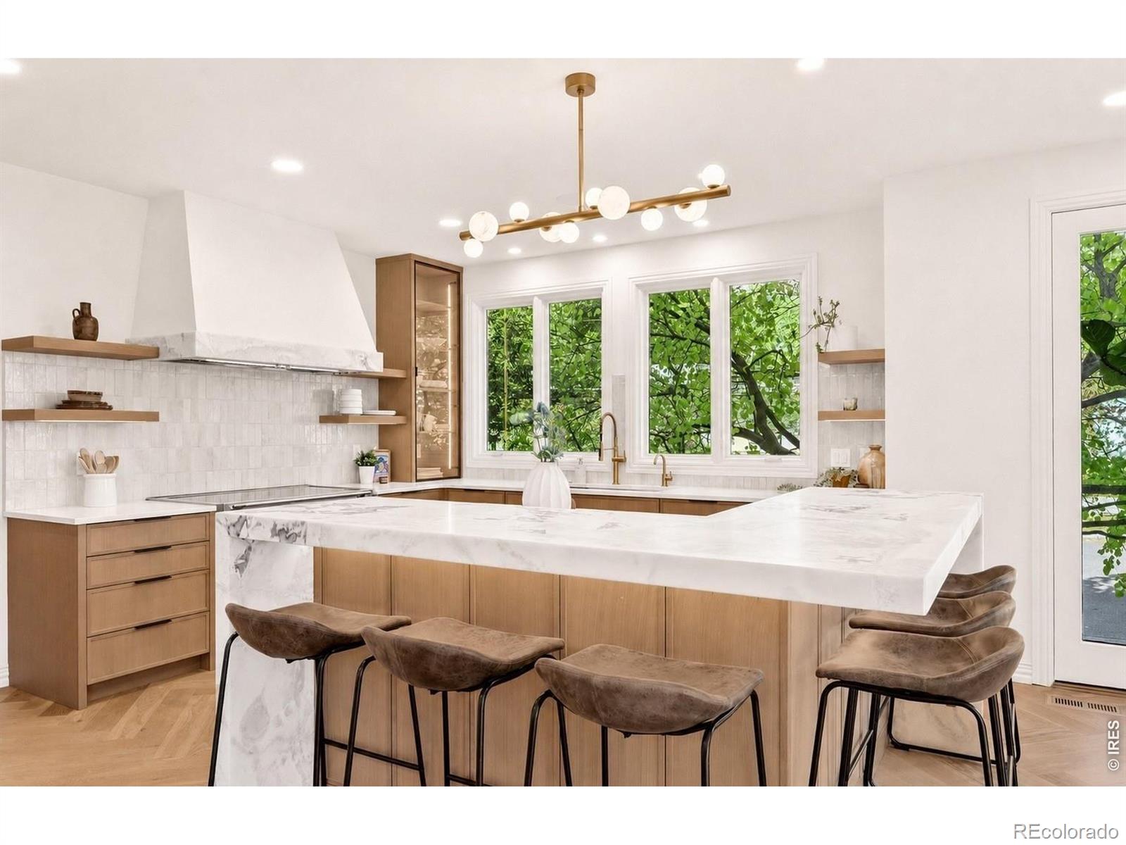 MLS Image #14 for 274  vine street,denver, Colorado