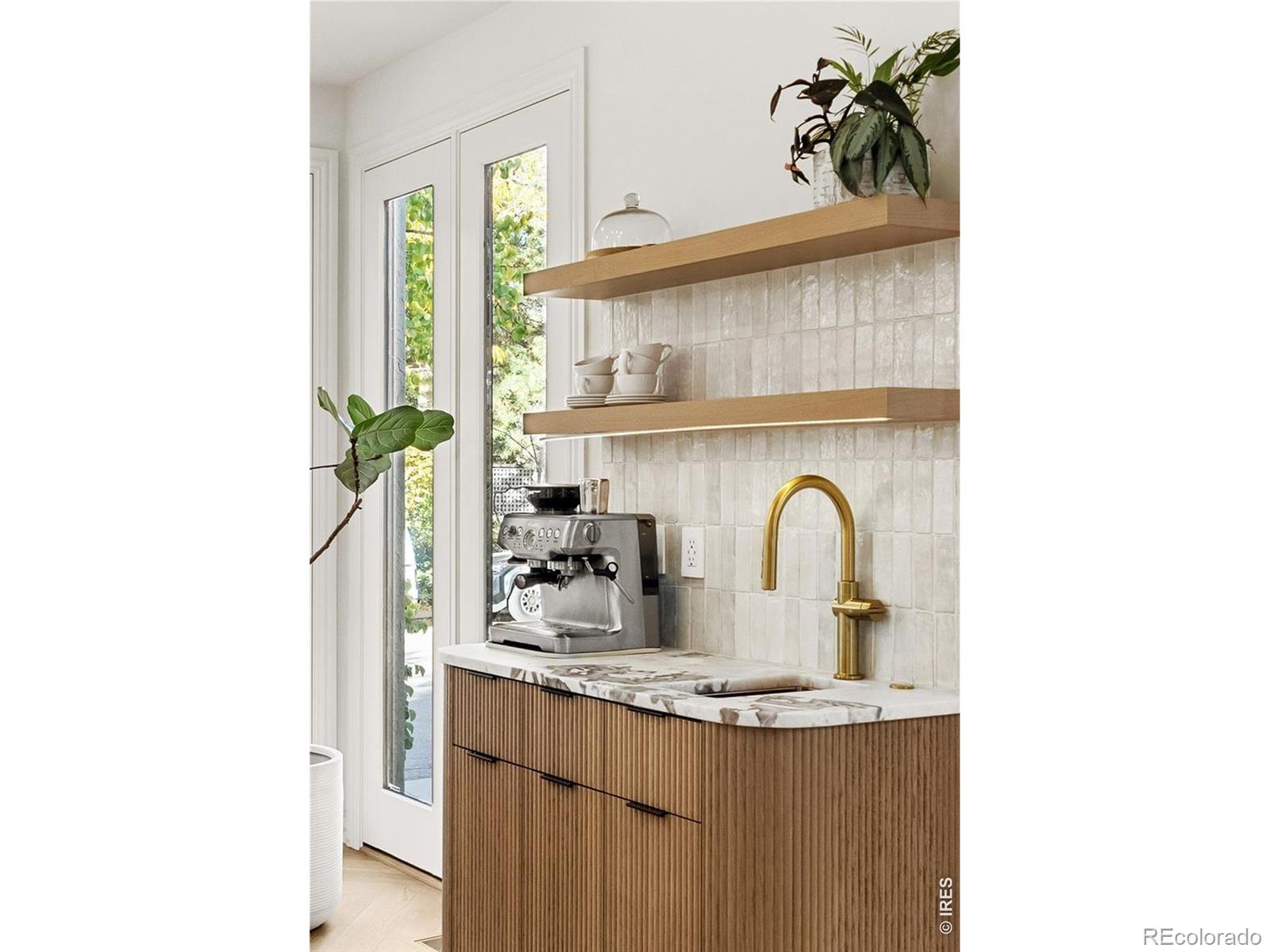 MLS Image #17 for 274  vine street,denver, Colorado