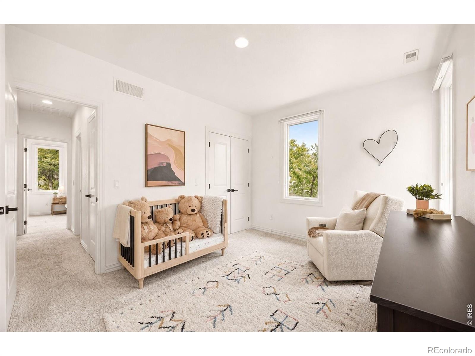 MLS Image #27 for 274  vine street,denver, Colorado