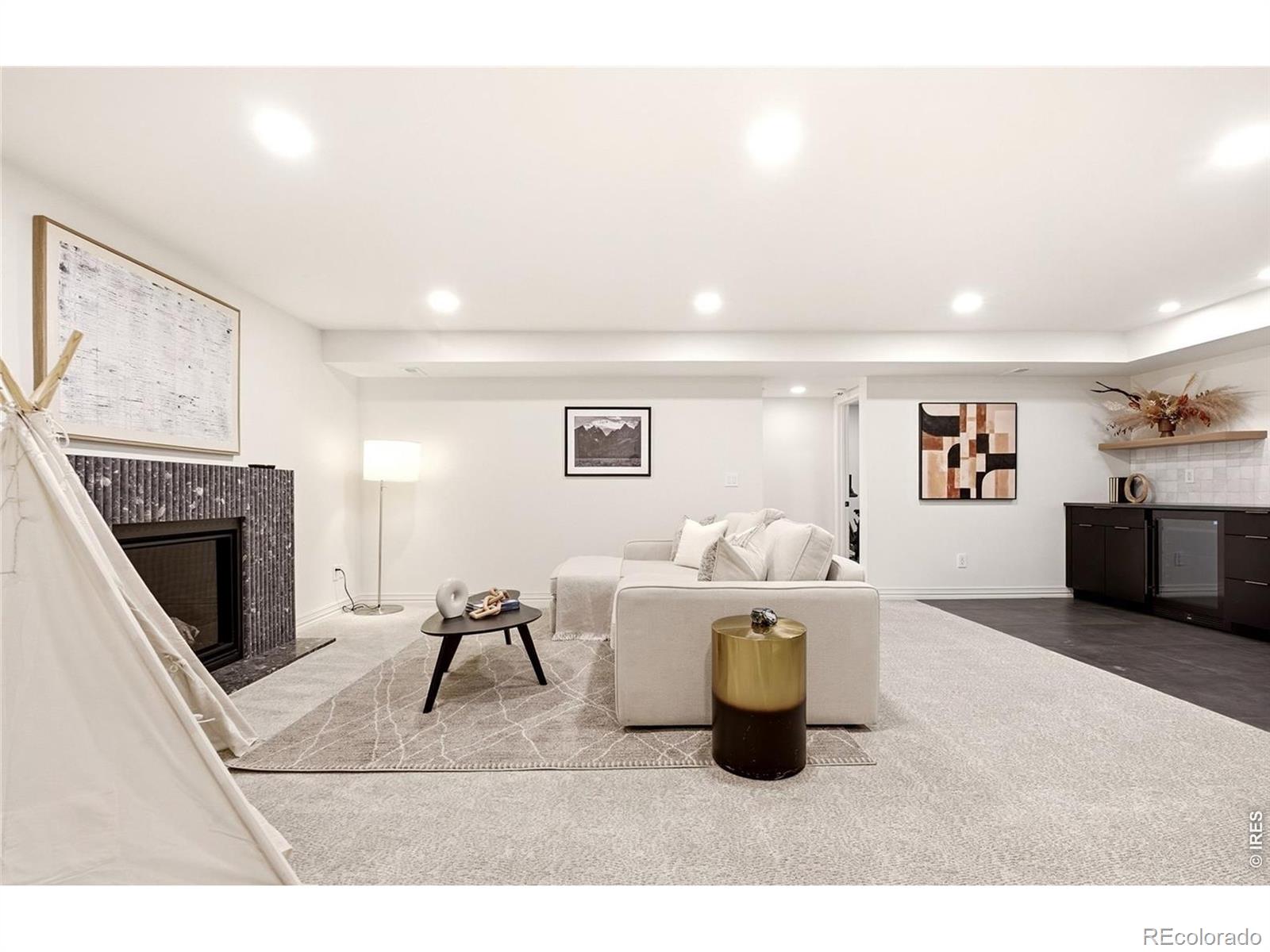 MLS Image #29 for 274  vine street,denver, Colorado
