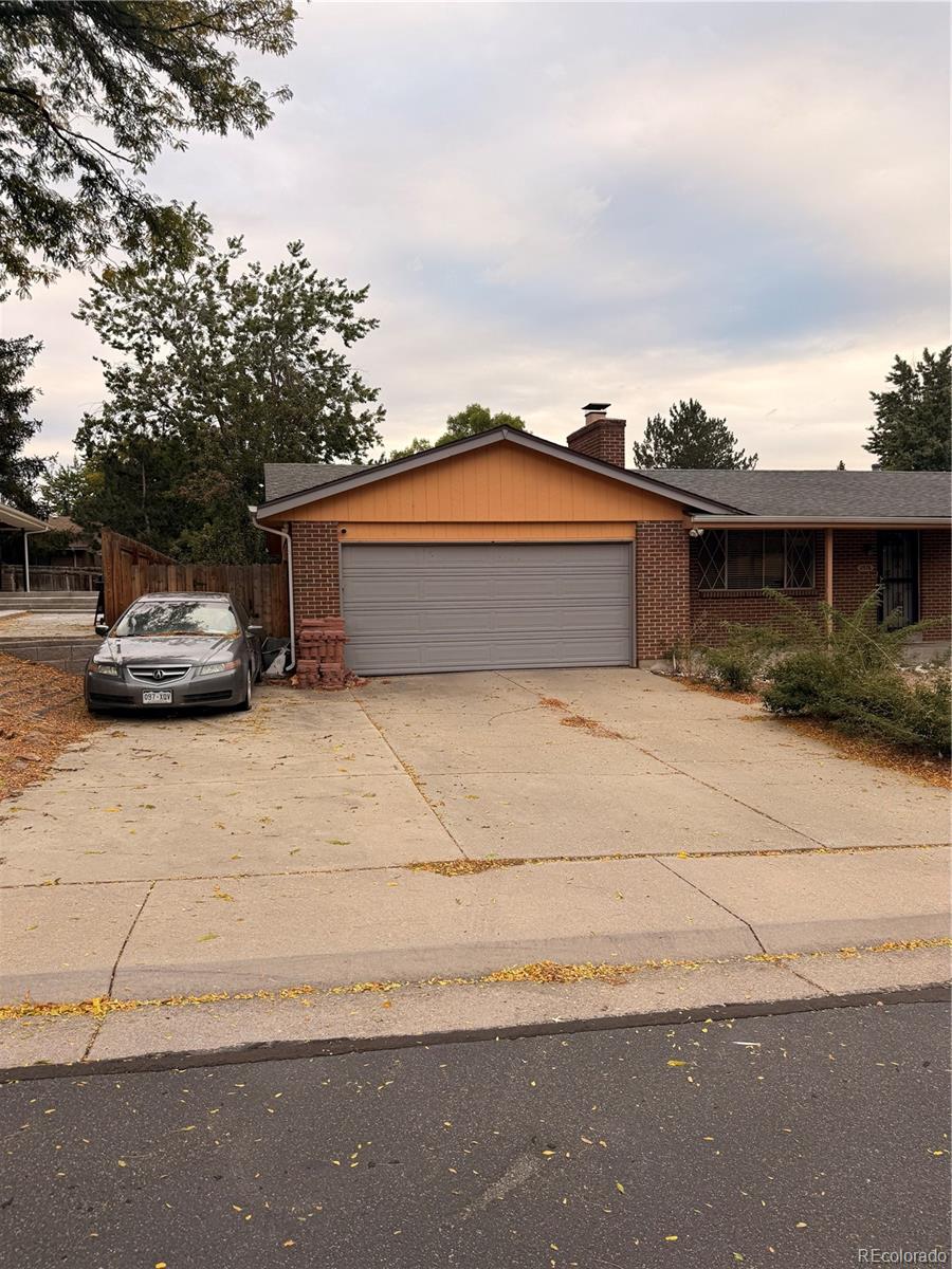 MLS Image #2 for 2576 s flower street,lakewood, Colorado