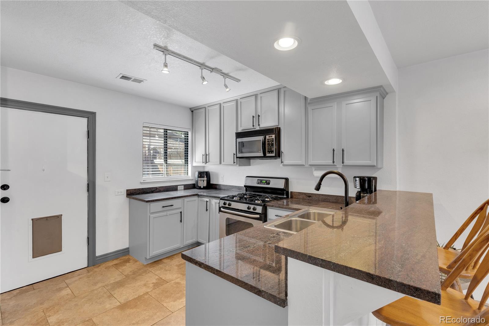 MLS Image #11 for 3321  eliot street,denver, Colorado