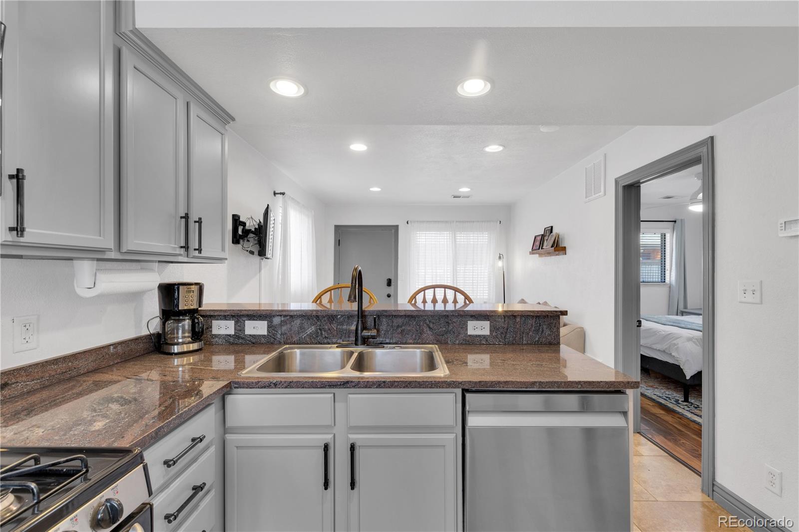 MLS Image #12 for 3321  eliot street,denver, Colorado