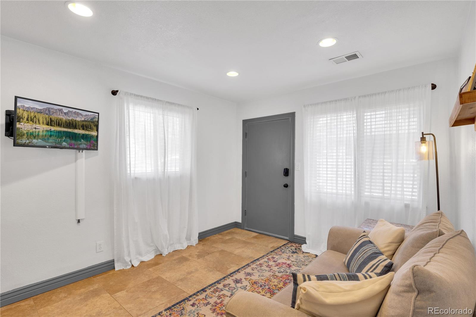 MLS Image #13 for 3321  eliot street,denver, Colorado