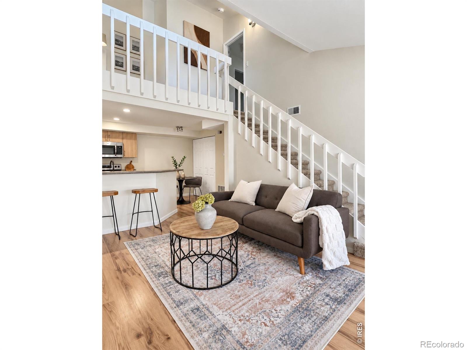 MLS Image #33 for 30 s boulder circle,boulder, Colorado