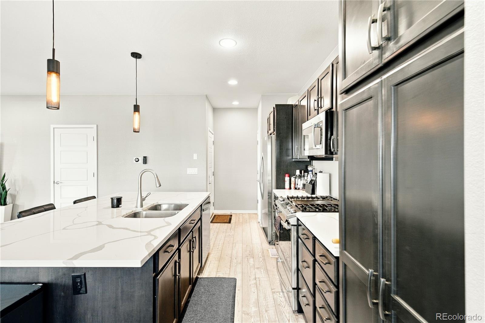 MLS Image #10 for 18043 e 107th avenue,commerce city, Colorado