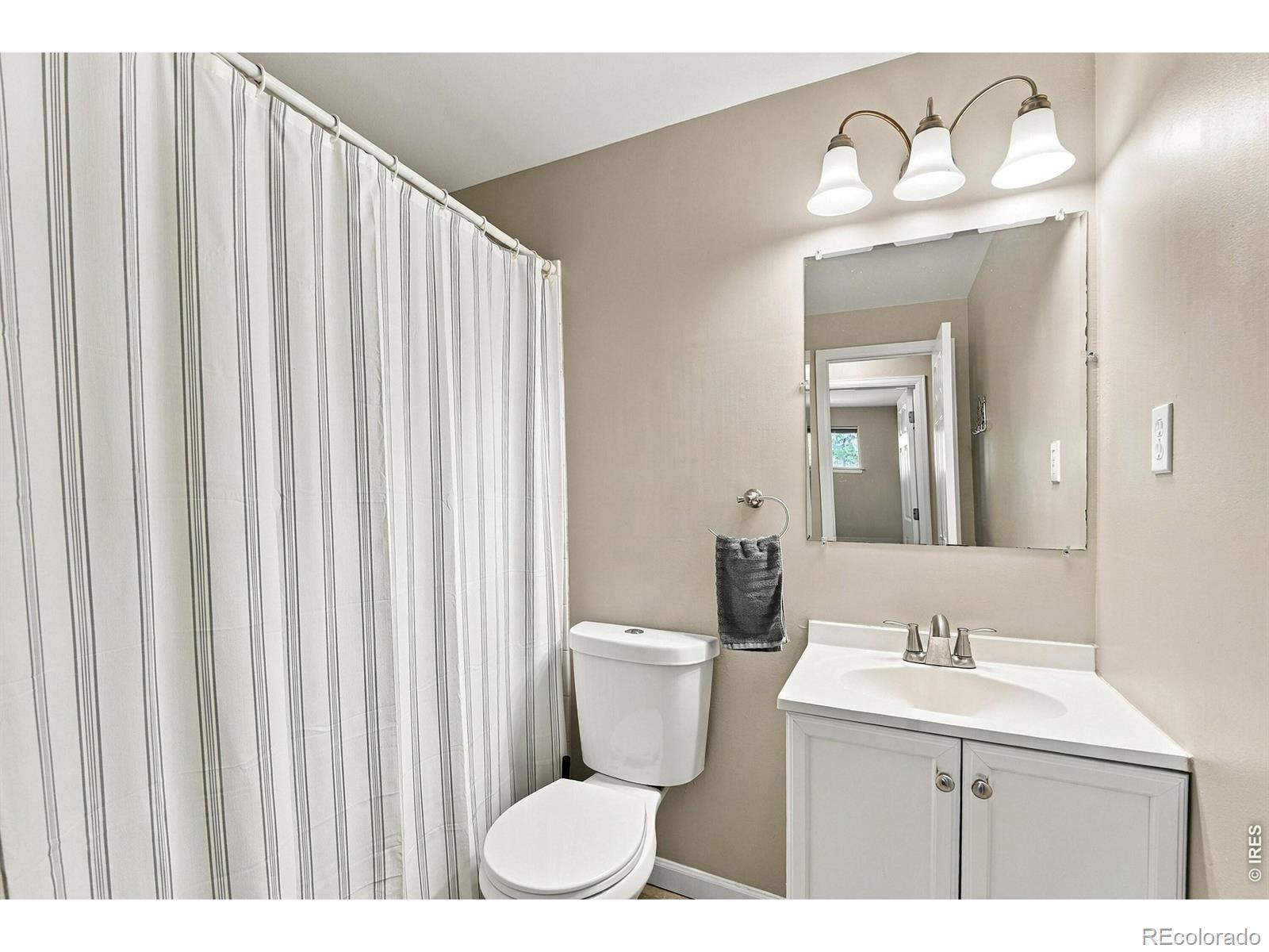 MLS Image #22 for 1521 s carr street,lakewood, Colorado