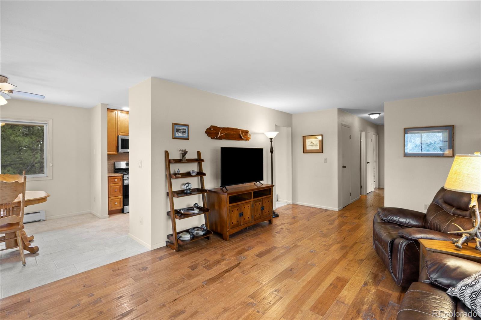 MLS Image #9 for 1845  buttercup road,elizabeth, Colorado