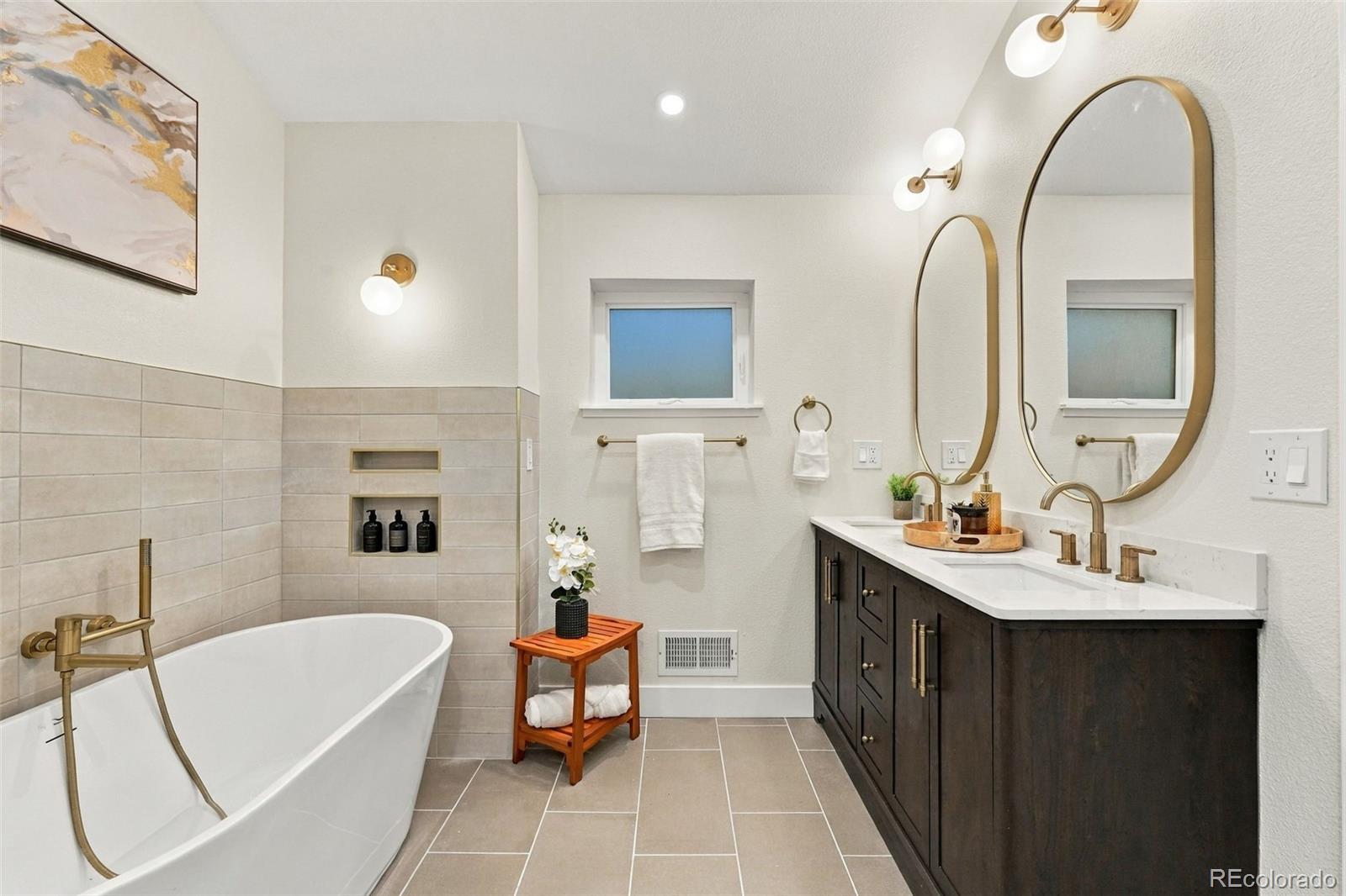 MLS Image #18 for 1236  adams ,denver, Colorado