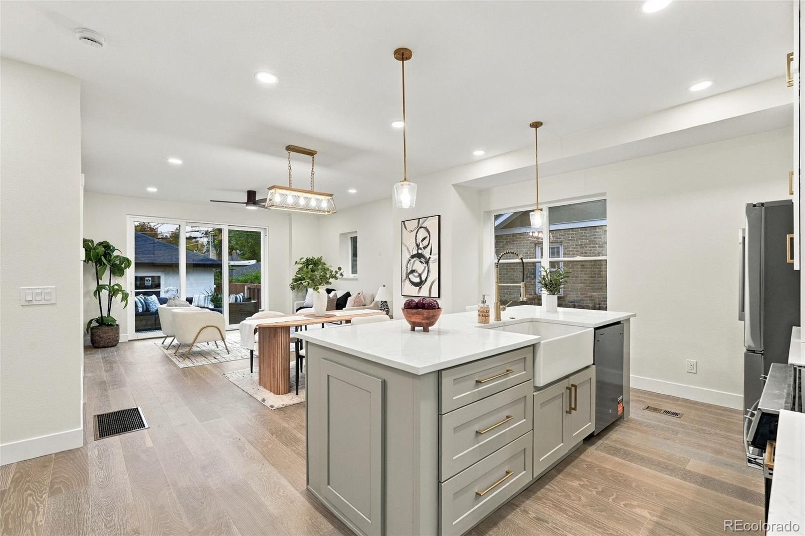 MLS Image #8 for 1236  adams ,denver, Colorado