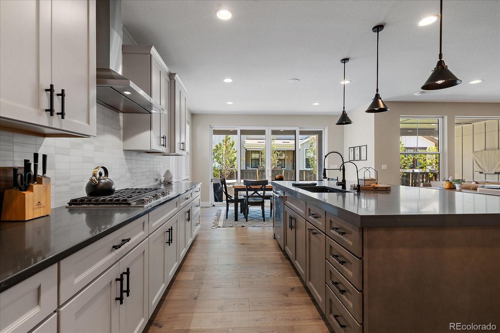 MLS Image #11 for 11212  bright sky circle,littleton, Colorado