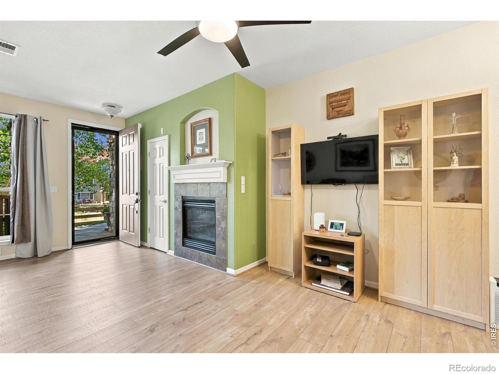 MLS Image #3 for 9896 w freiburg drive,littleton, Colorado
