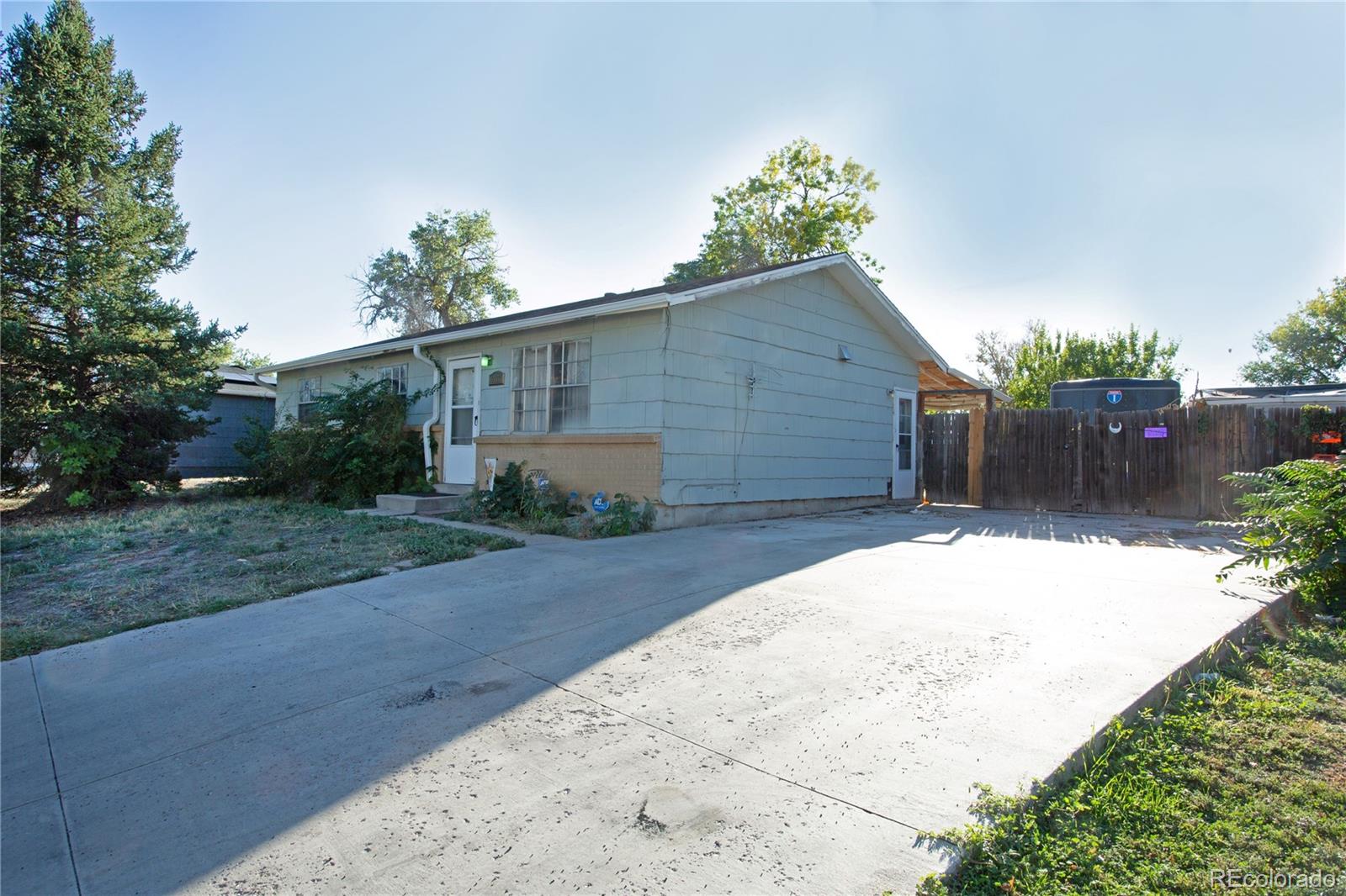 MLS Image #4 for 5557  crystal way,denver, Colorado