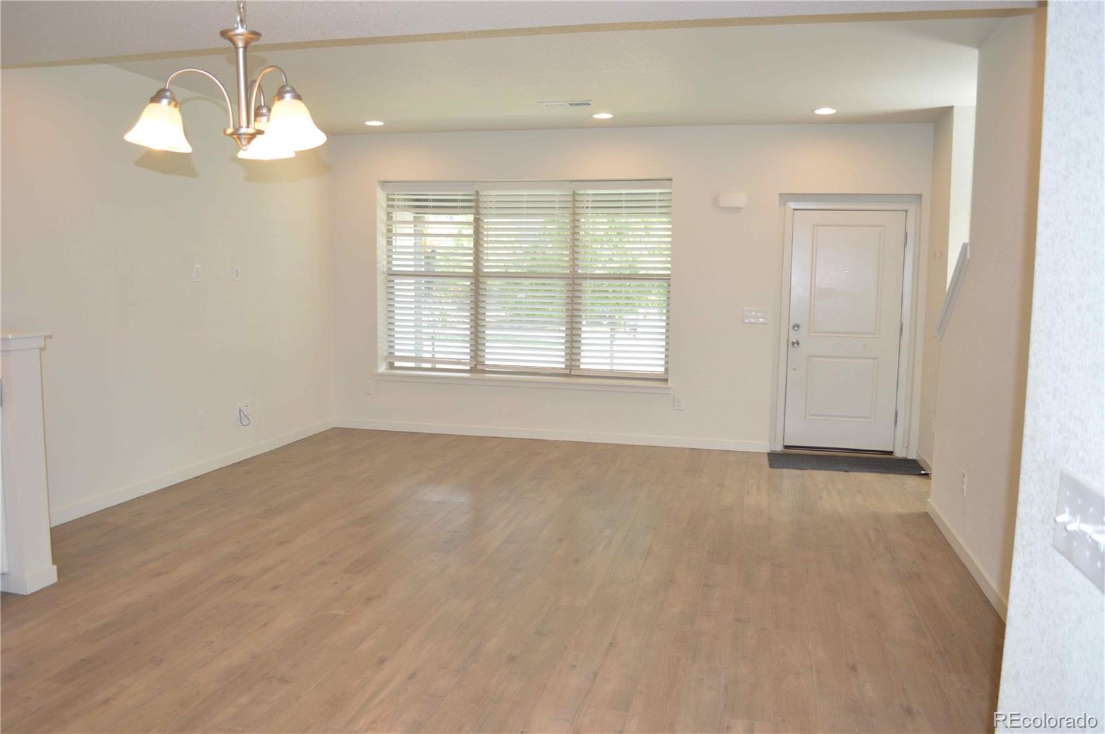 MLS Image #3 for 9041 e 58th avenue ,denver, Colorado