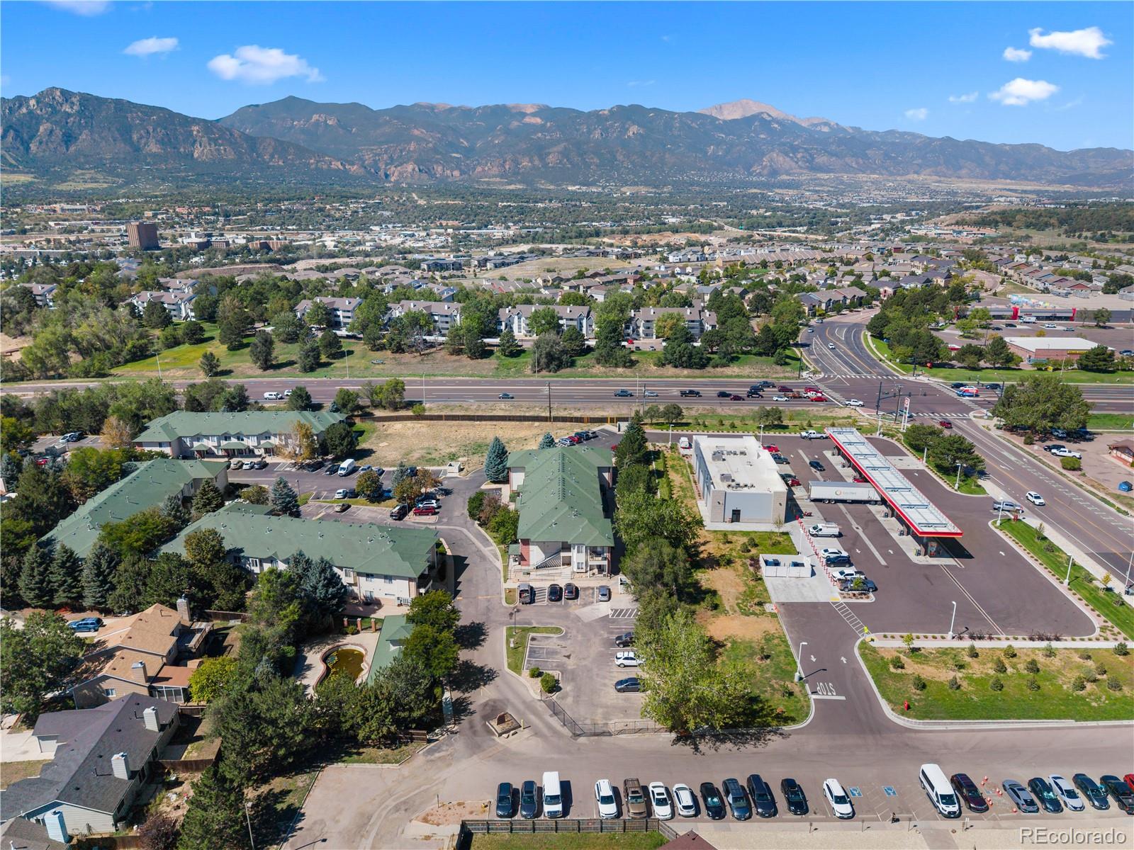 MLS Image #18 for 2002  legacy ridge view 109,colorado springs, Colorado