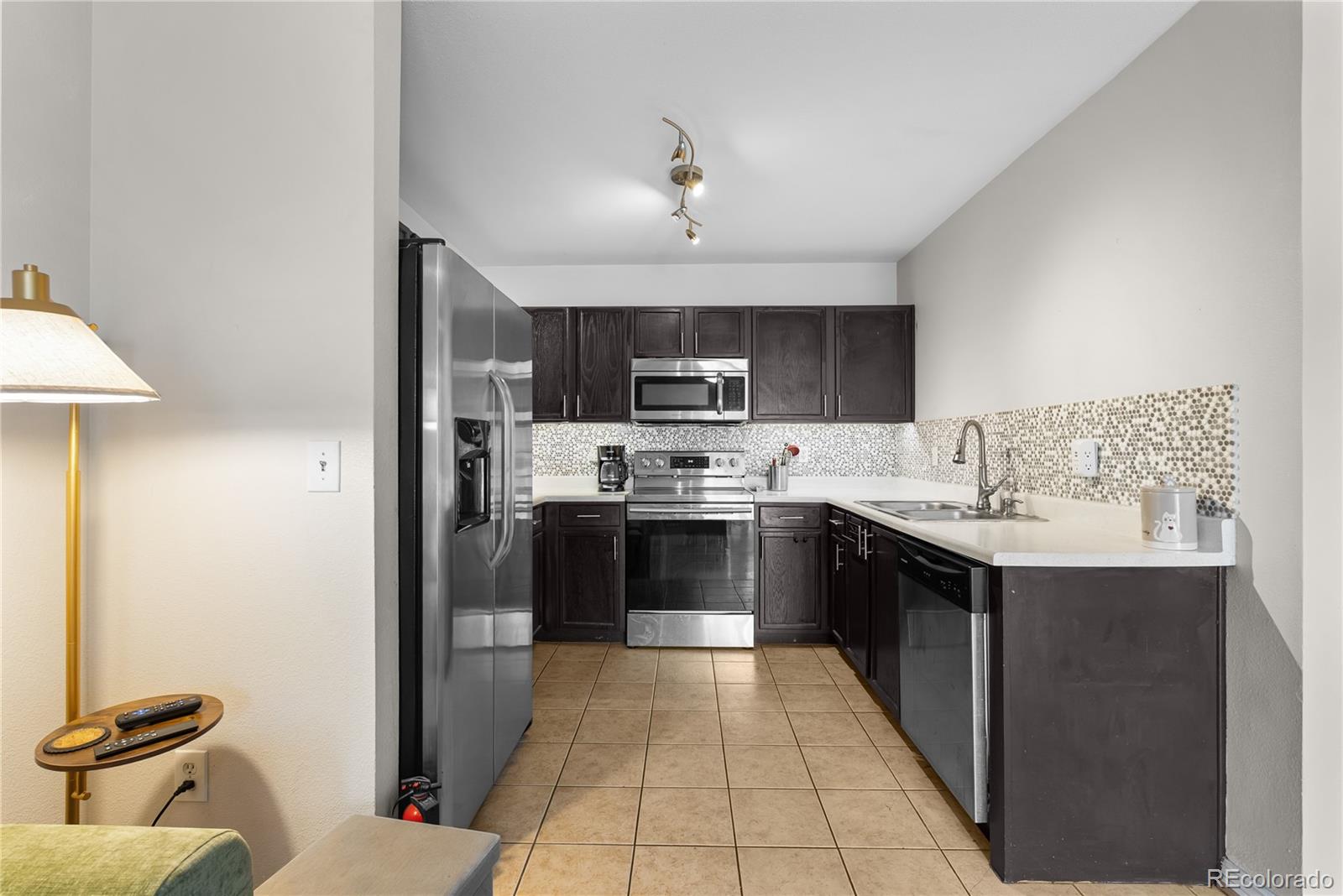 MLS Image #4 for 2002  legacy ridge view 109,colorado springs, Colorado