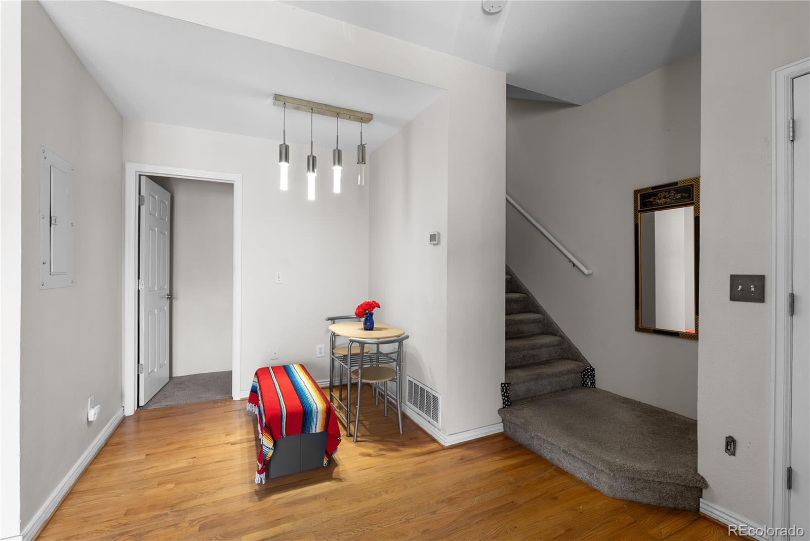 MLS Image #5 for 2002  legacy ridge view 109,colorado springs, Colorado
