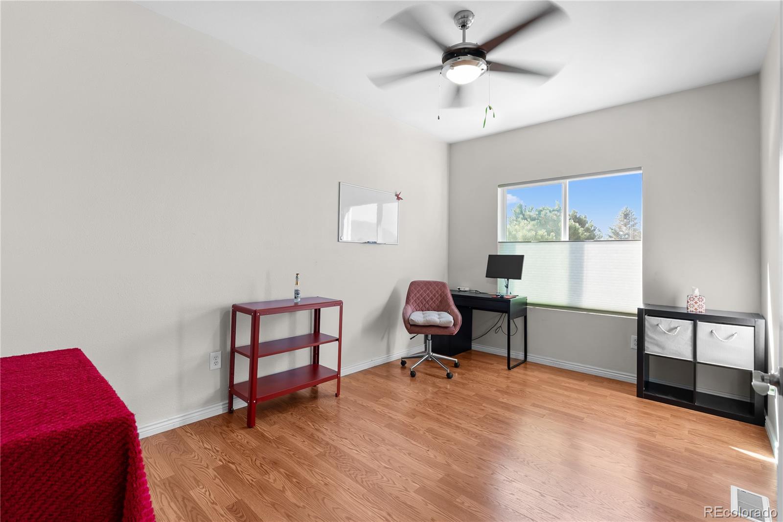 MLS Image #9 for 2002  legacy ridge view 109,colorado springs, Colorado