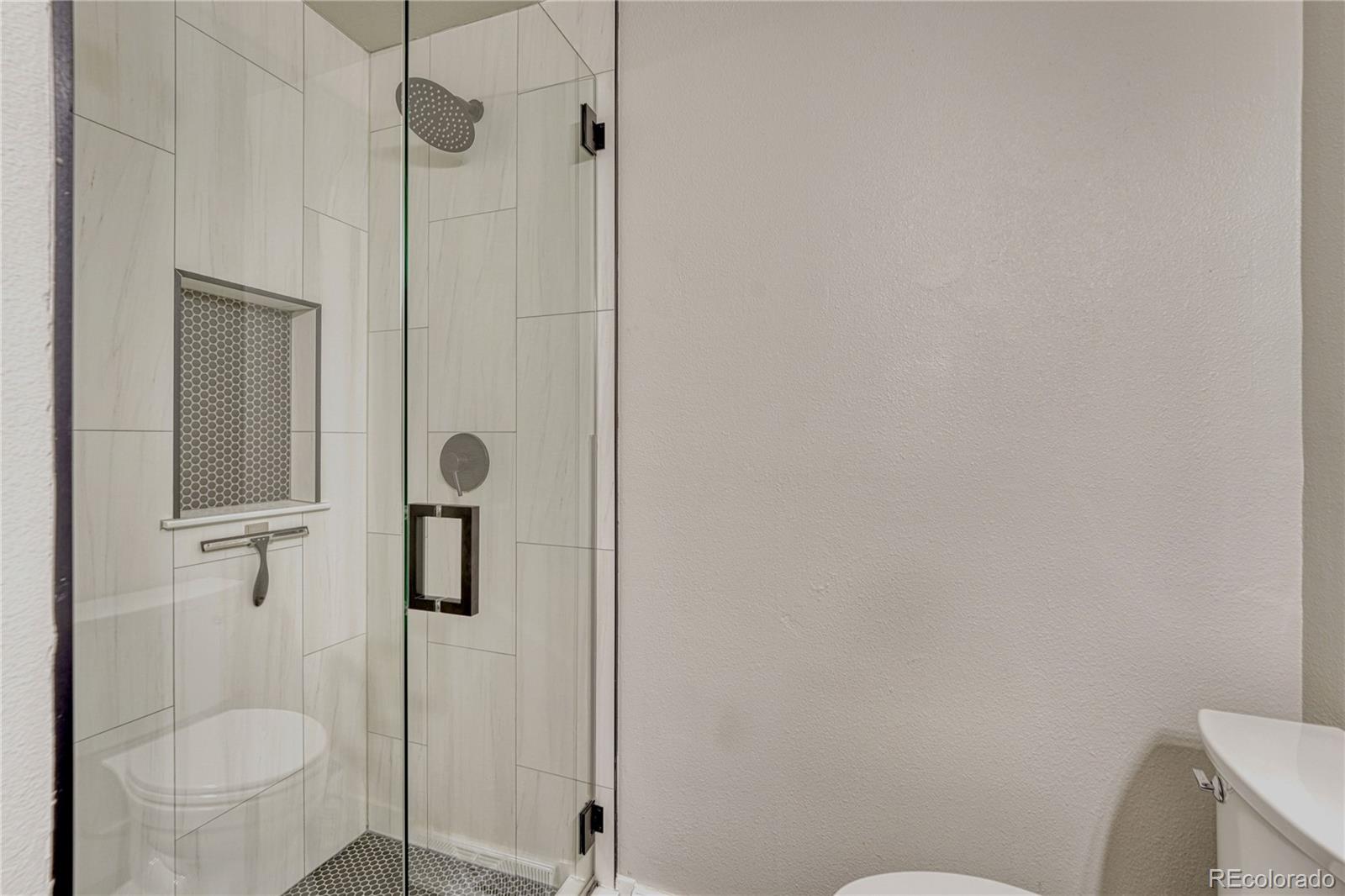 MLS Image #23 for 6945 s clermont drive,centennial, Colorado