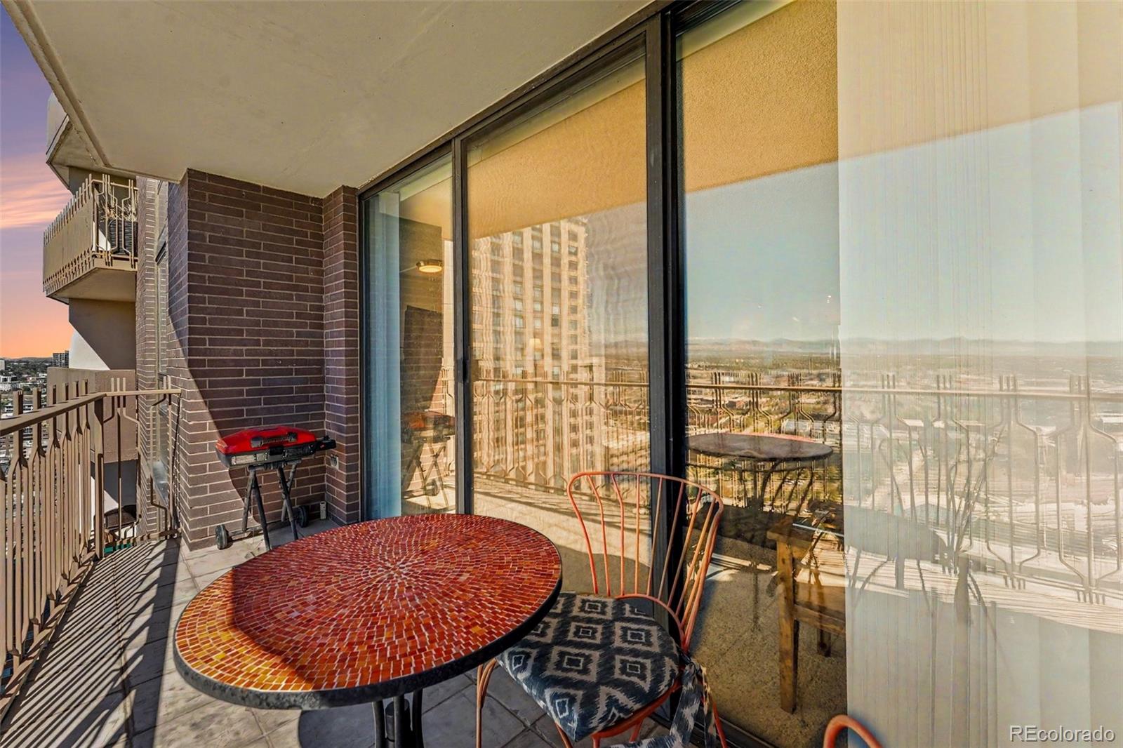 MLS Image #16 for 1020  15th street 33a,denver, Colorado