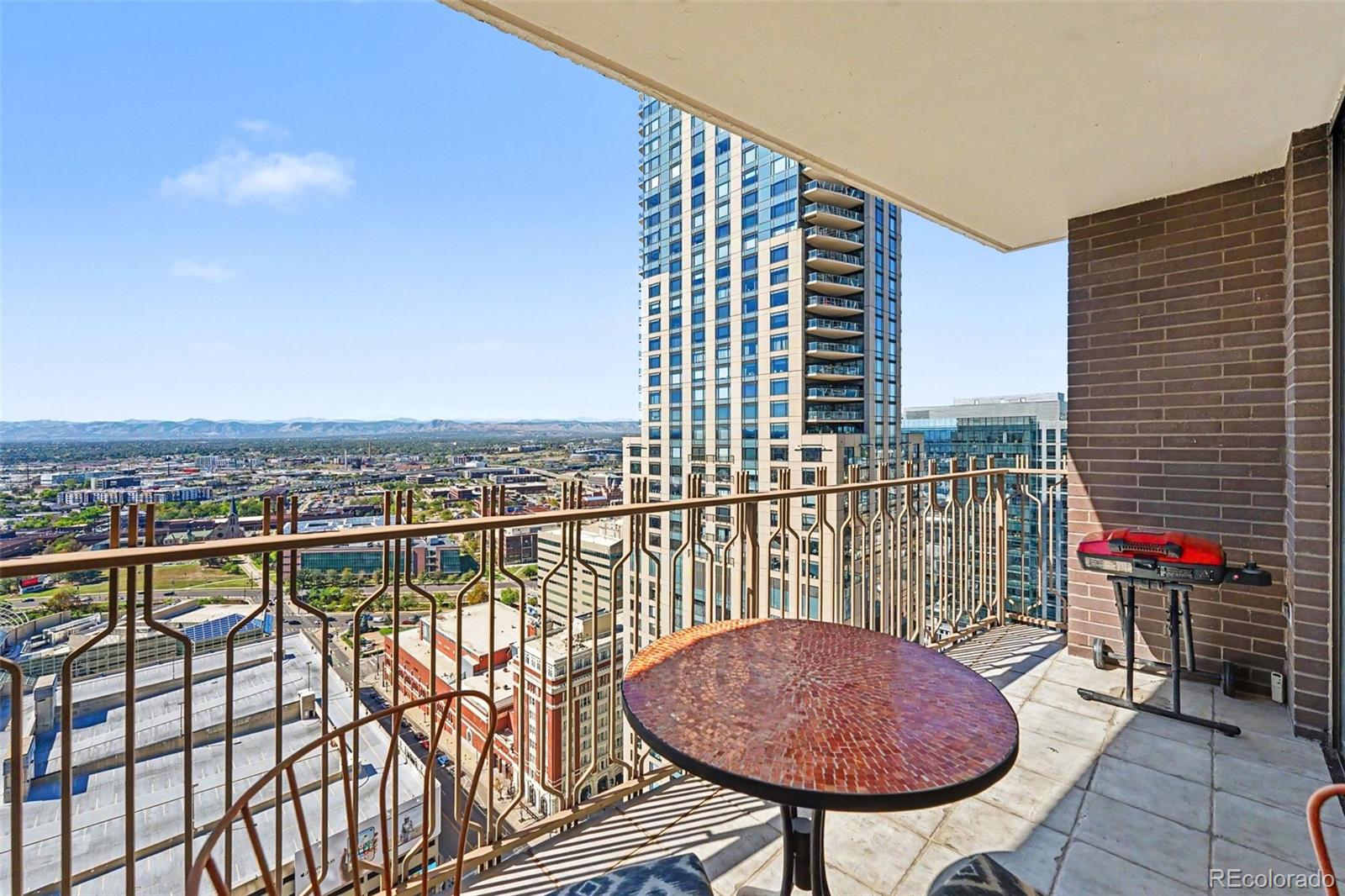 MLS Image #19 for 1020  15th street 33a,denver, Colorado