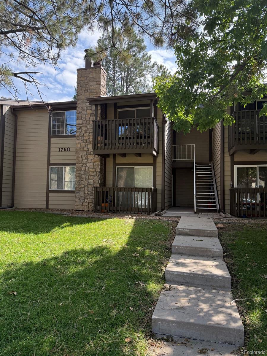MLS Image #1 for 1760 s pitkin circle,aurora, Colorado