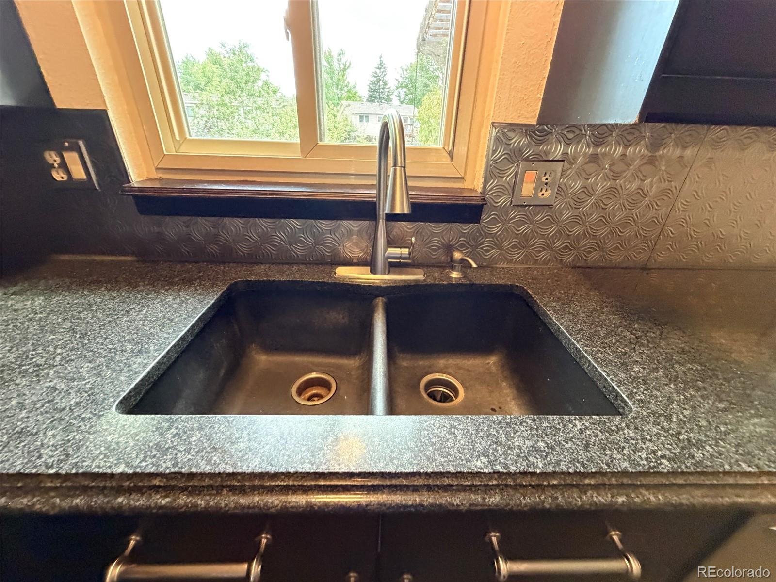 MLS Image #5 for 3815 s pitkin circle,aurora, Colorado