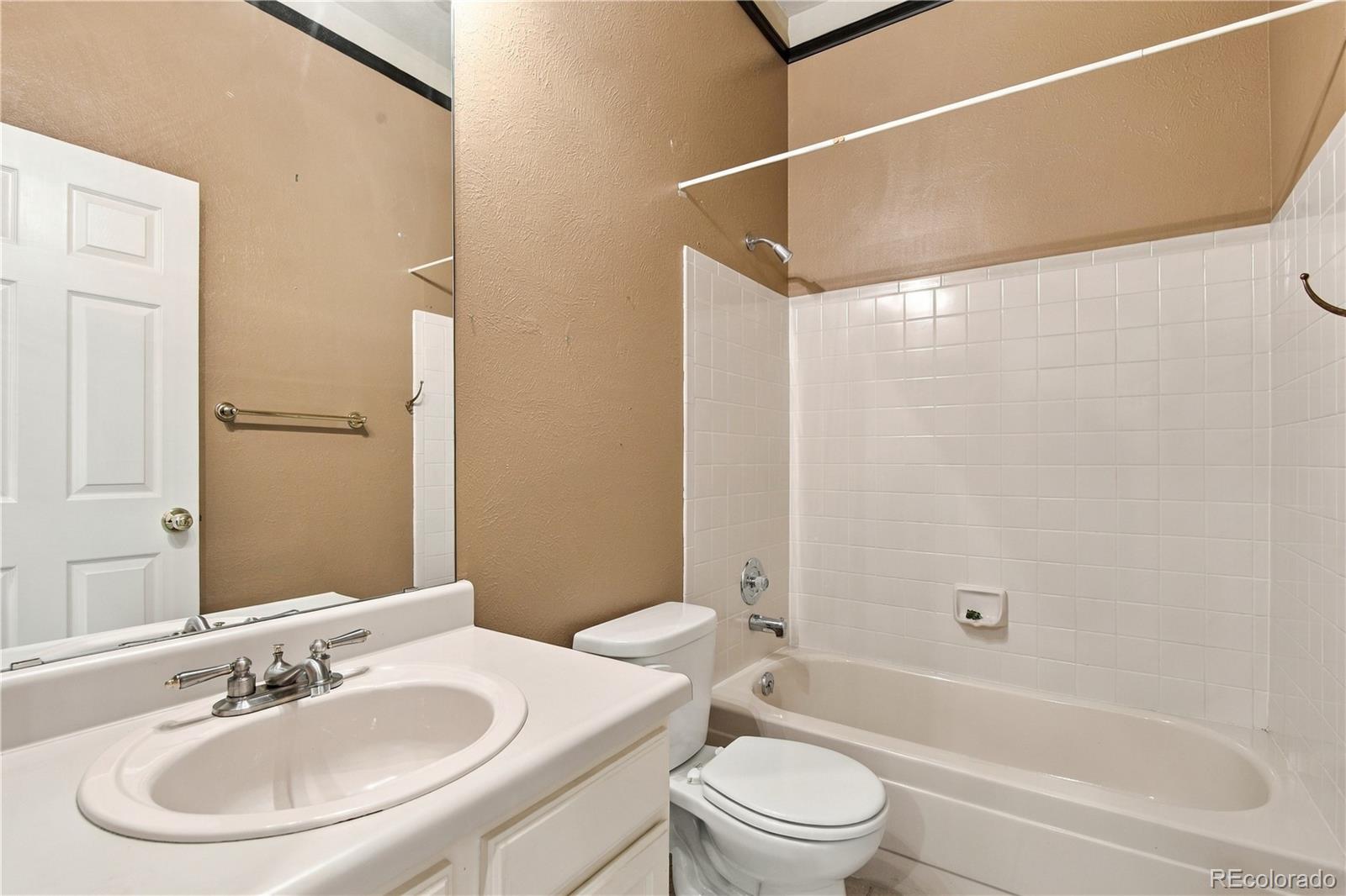 MLS Image #22 for 8121 s humboldt circle ,centennial, Colorado