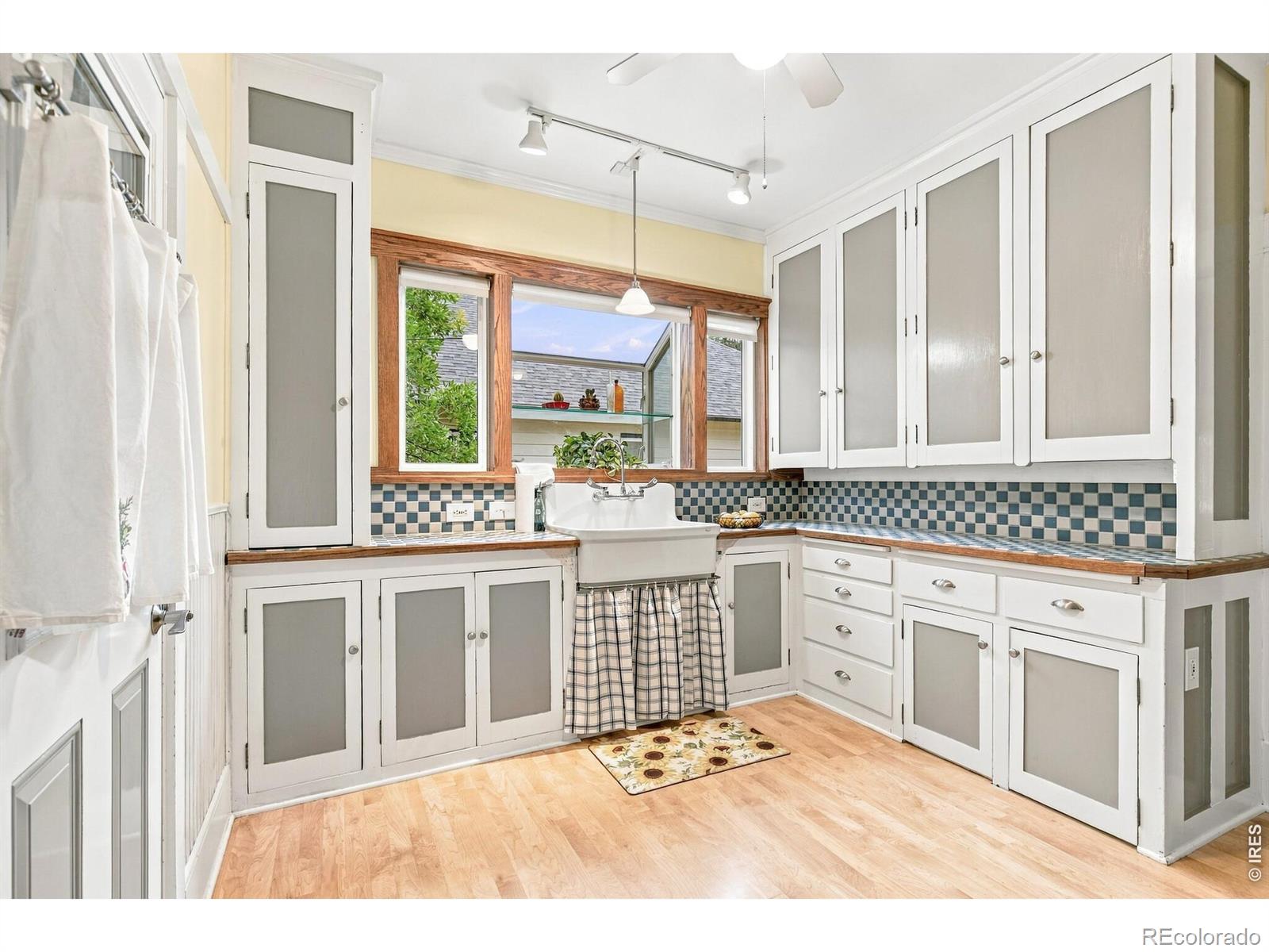 MLS Image #16 for 1225  8th street,greeley, Colorado