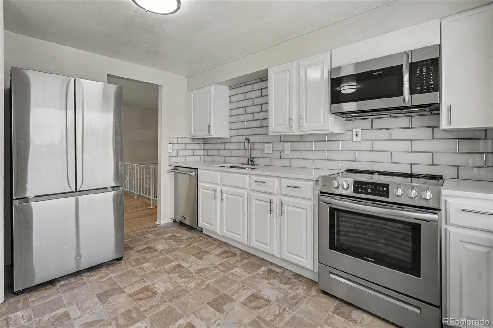 MLS Image #5 for 3241  billings street,aurora, Colorado