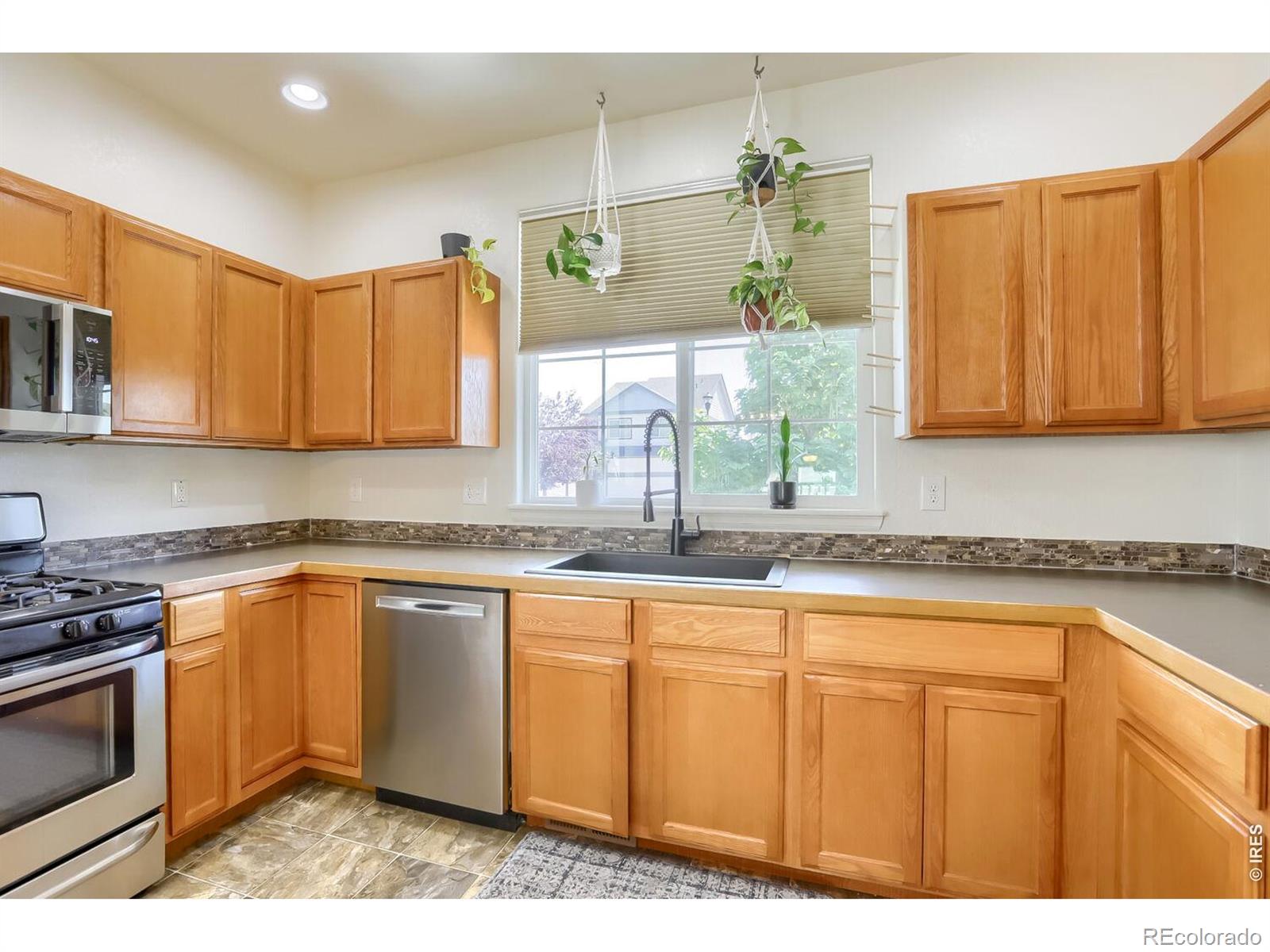 MLS Image #27 for 2409  forecastle drive,fort collins, Colorado