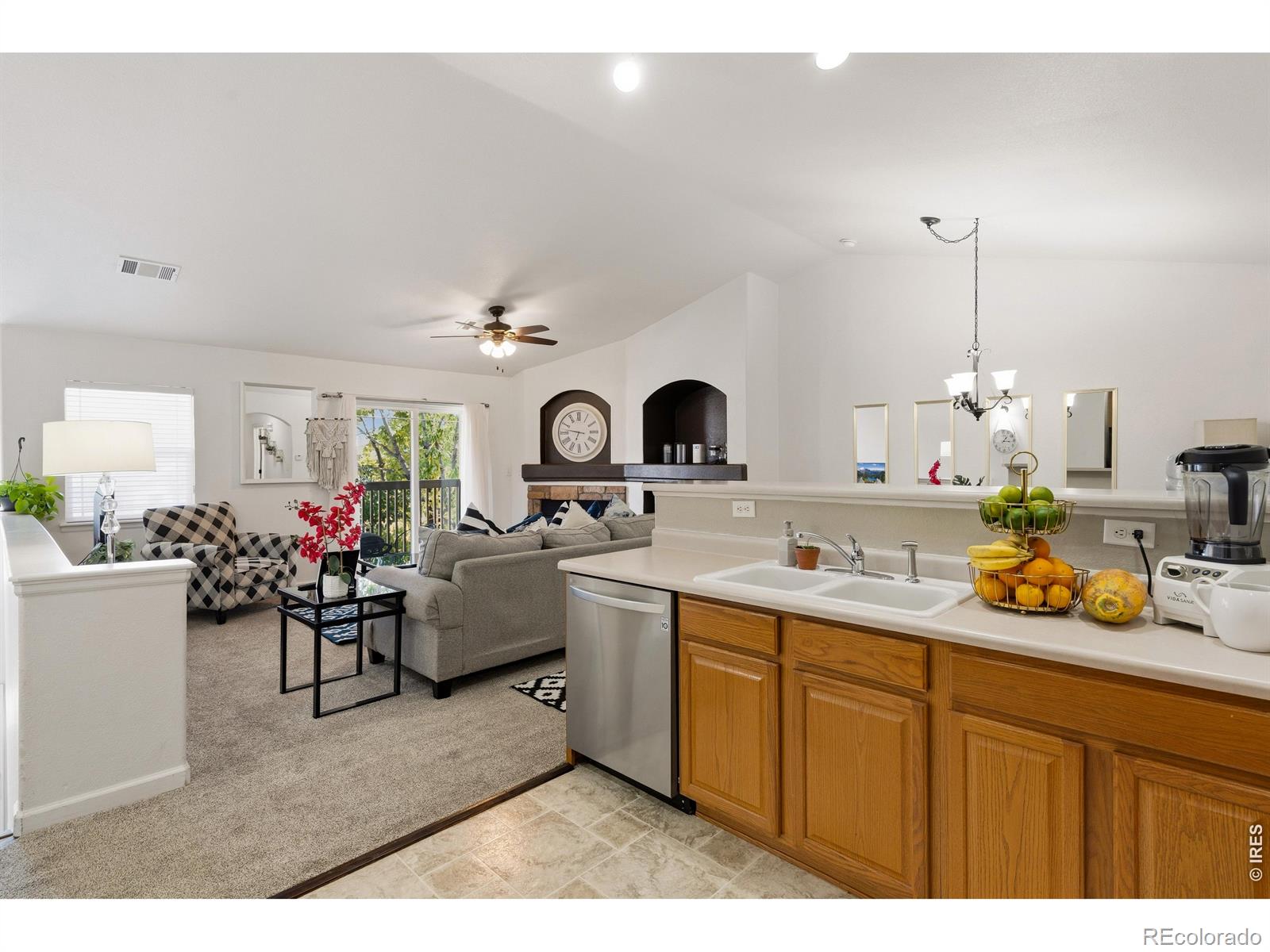 MLS Image #14 for 5551  29th street,greeley, Colorado