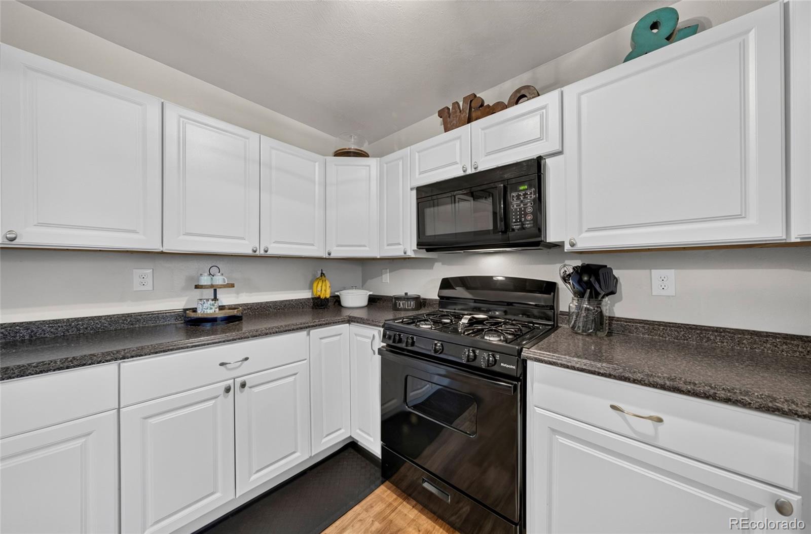 MLS Image #6 for 45  watson boulevard,colorado springs, Colorado