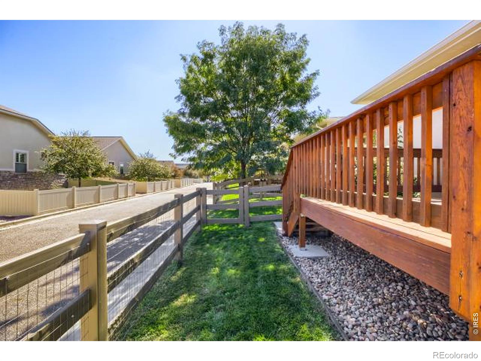 MLS Image #29 for 820  13th street,berthoud, Colorado