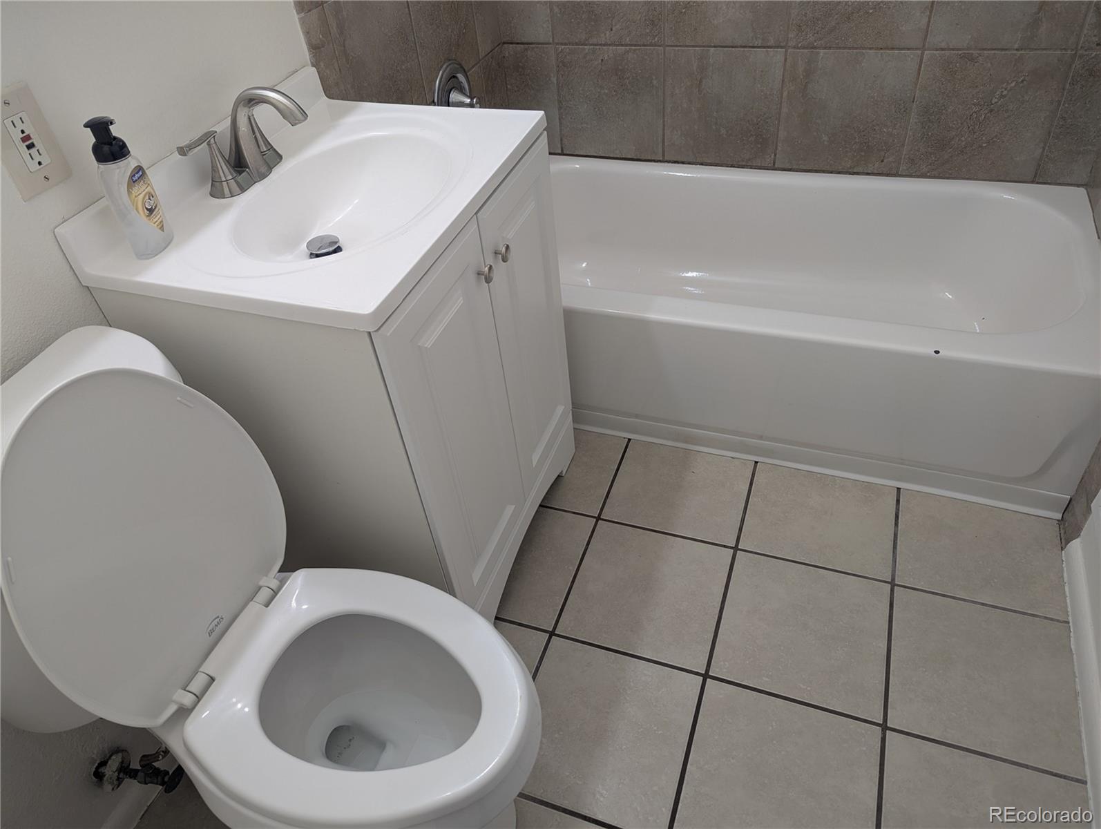 MLS Image #10 for 3256  troy street,aurora, Colorado