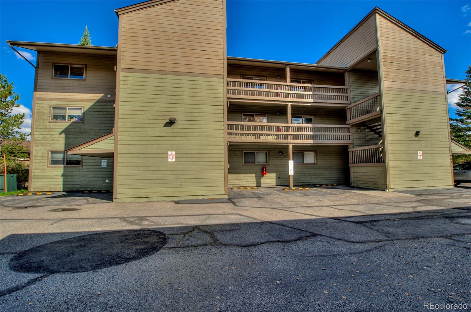 MLS Image #33 for 906  meadow creek drive,frisco, Colorado