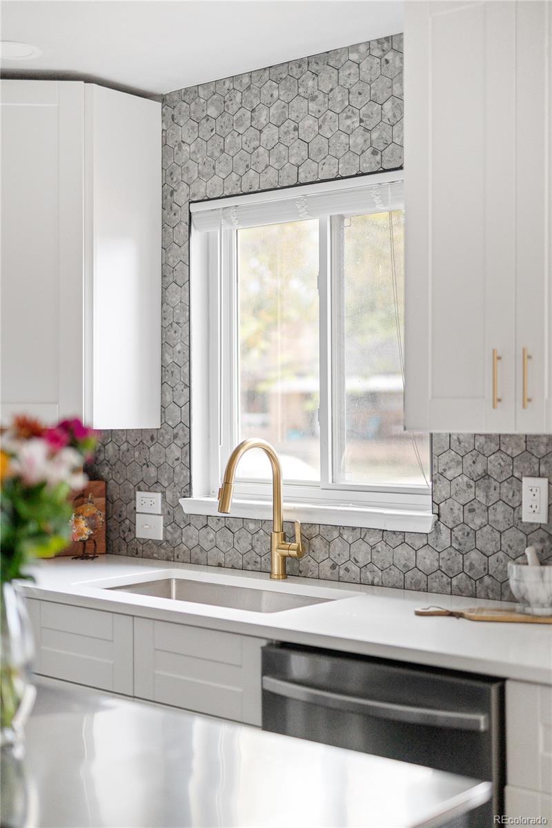MLS Image #16 for 3158 s fox street,englewood, Colorado