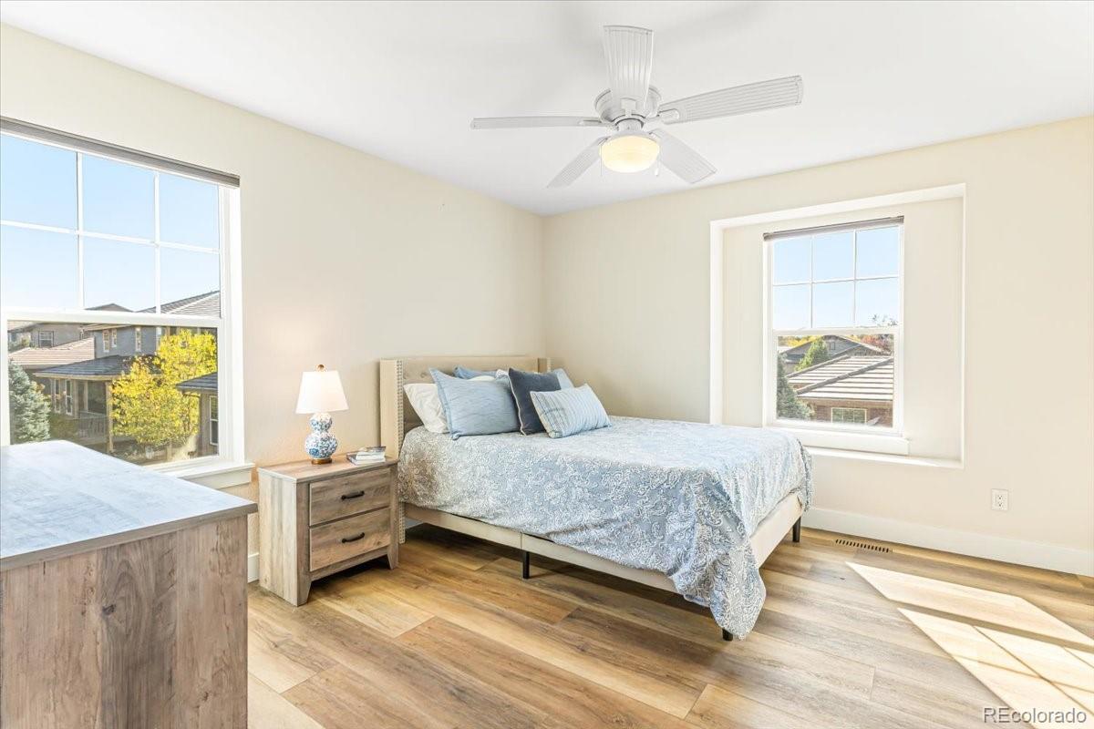 MLS Image #22 for 15934  burrowing owl court,morrison, Colorado