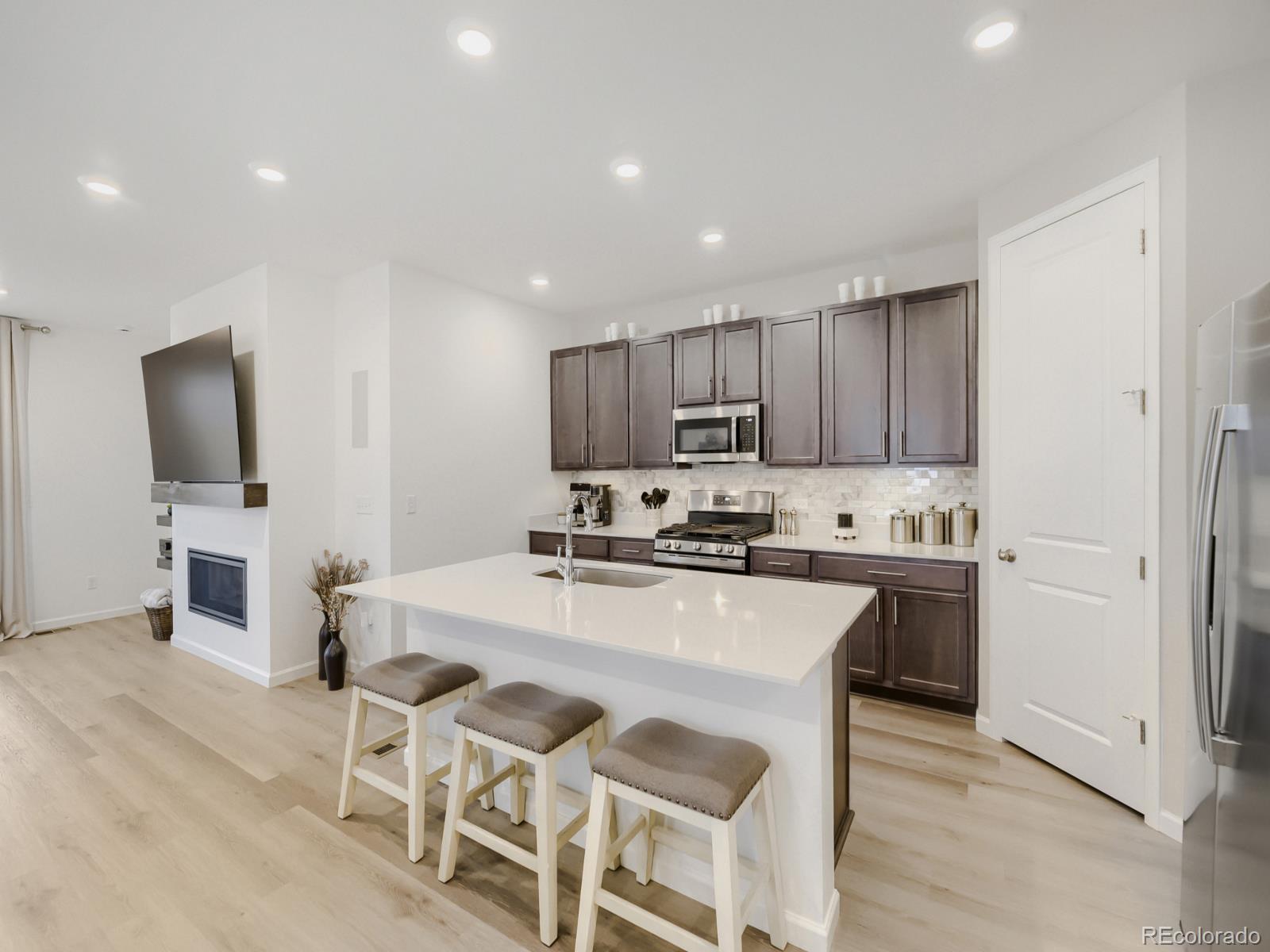 MLS Image #7 for 39151  anthony street,elizabeth, Colorado