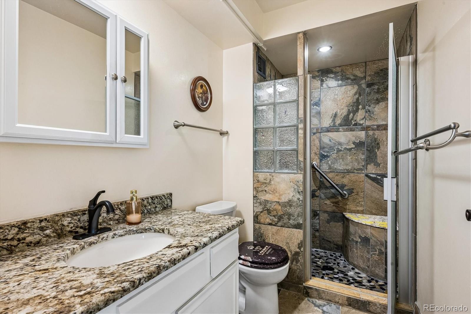 MLS Image #14 for 3465 s poplar street 101,denver, Colorado