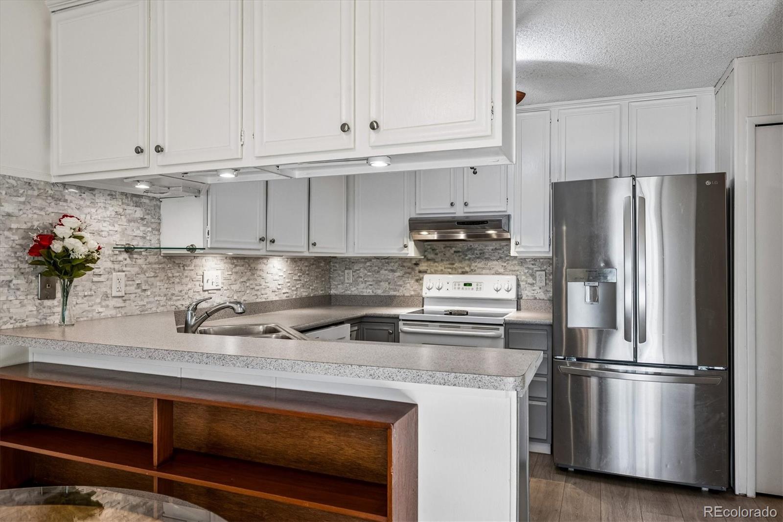 MLS Image #3 for 3465 s poplar street 101,denver, Colorado