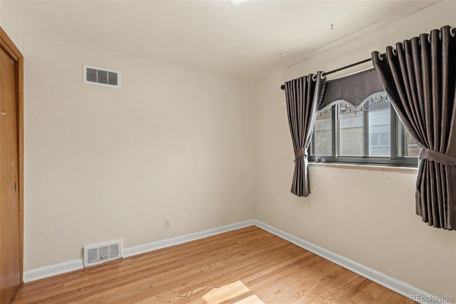 MLS Image #11 for 2383  oakland street,aurora, Colorado