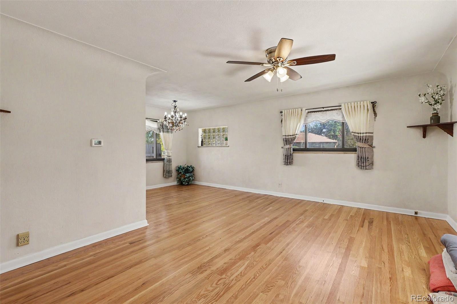MLS Image #5 for 2383  oakland street,aurora, Colorado