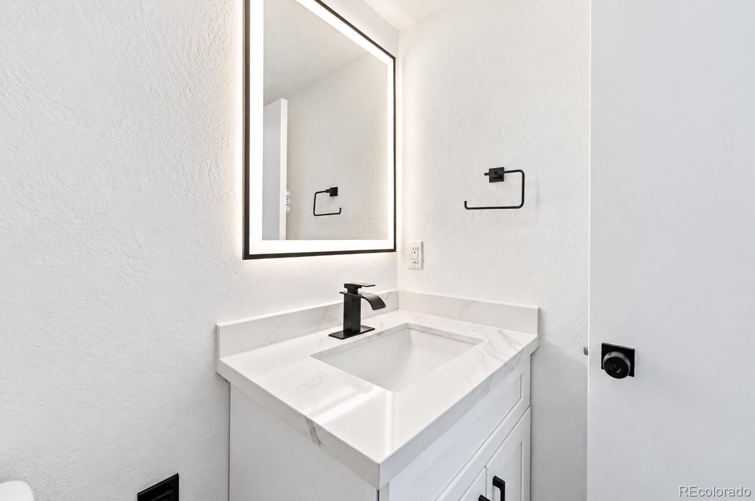 MLS Image #14 for 4965  perth street,denver, Colorado