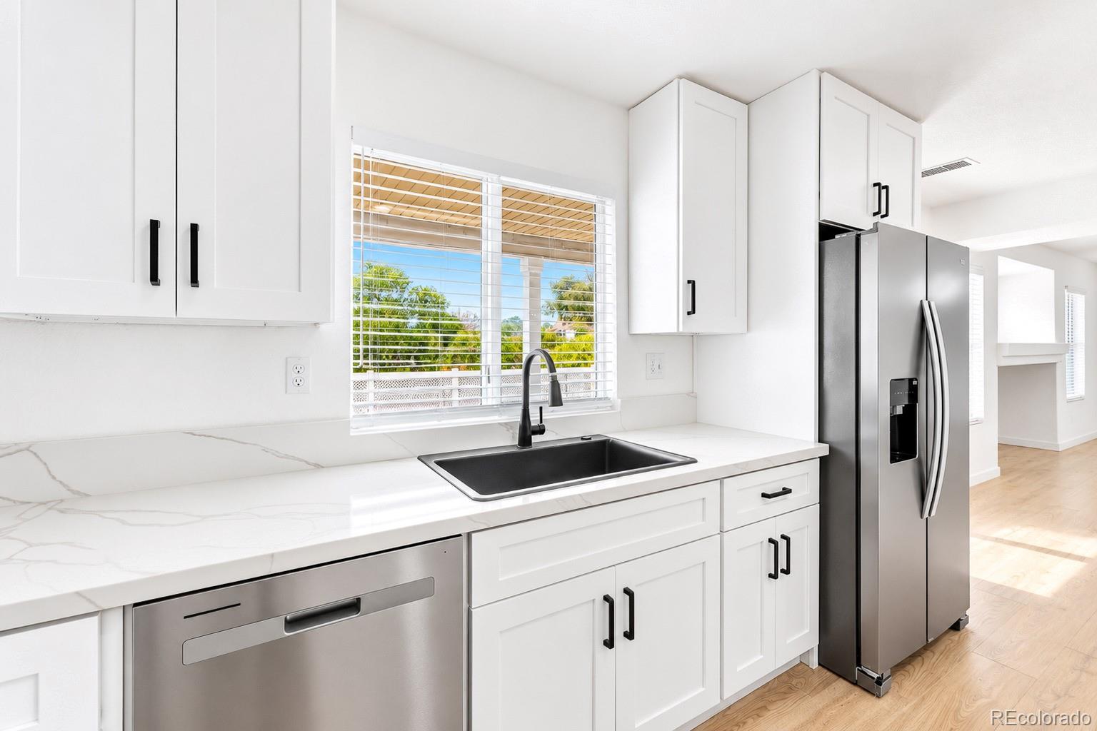 MLS Image #5 for 4965  perth street,denver, Colorado