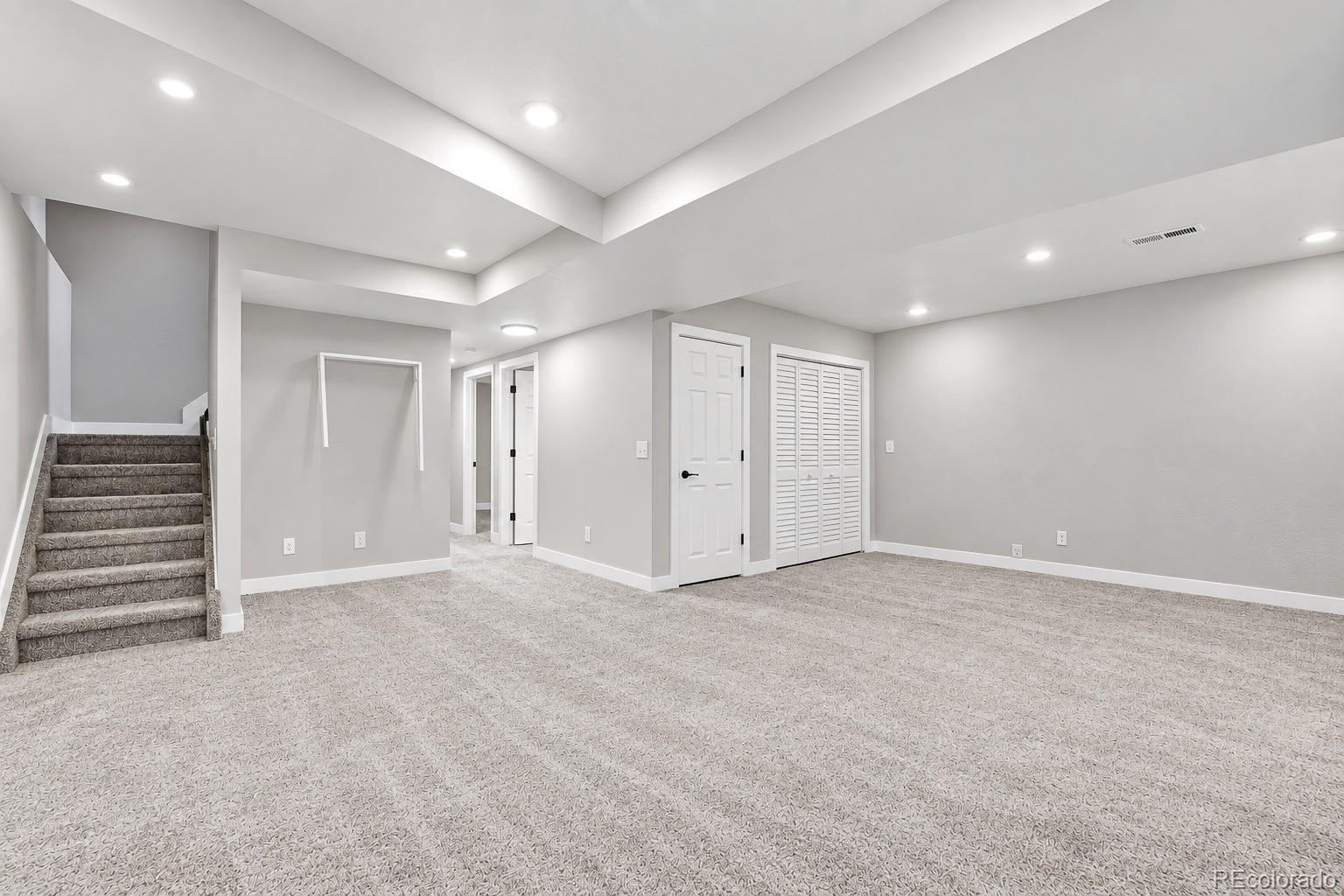 MLS Image #10 for 3803 s ouray way,aurora, Colorado