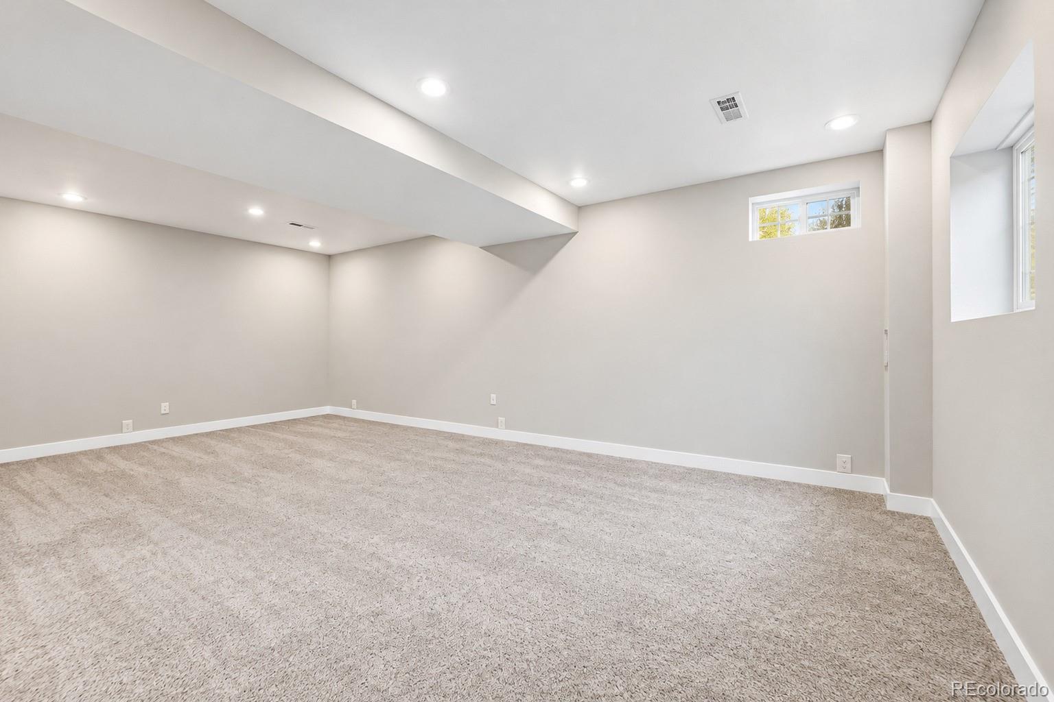 MLS Image #15 for 3803 s ouray way,aurora, Colorado